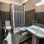 Stanze Etnea 380